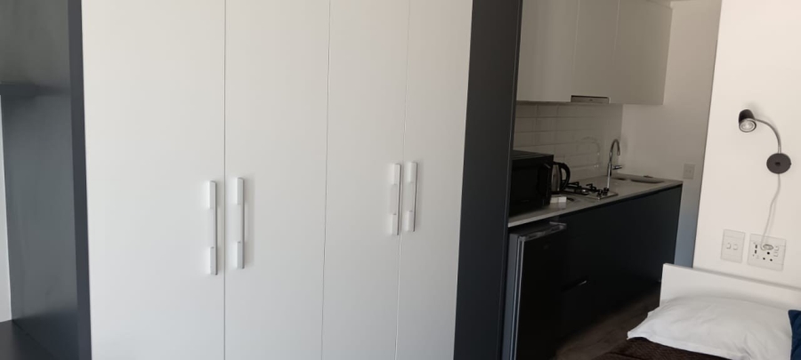 1 Bedroom Property for Sale in Woodstock Western Cape